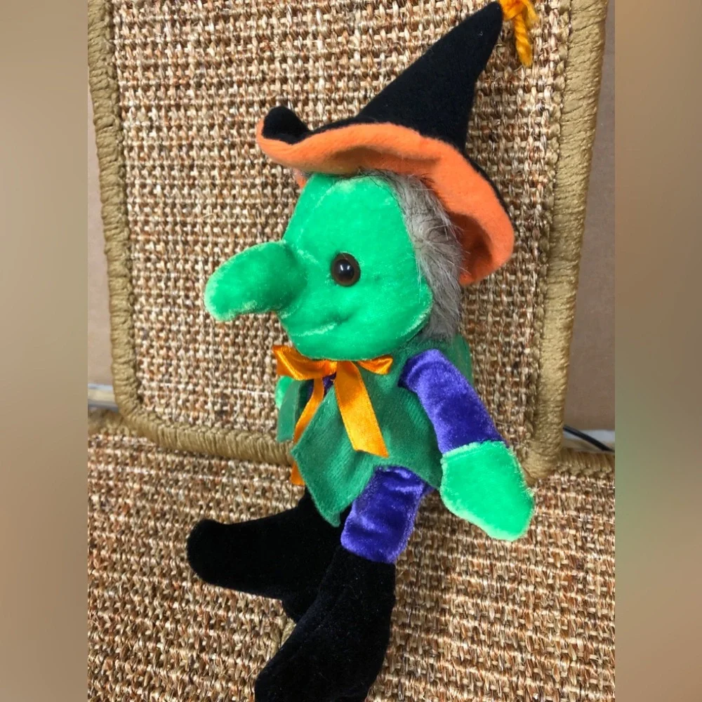 Vintage Halloween Witch Plush Green Purple 8” Genich